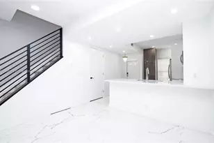 16697 Hemingway Dr, Weston, FL 33326 - Photo 11