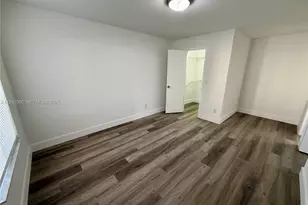 12840 Vista Isles Dr, Sunrise, FL 33325 - Photo 11