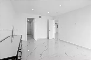 3675 N Country Club Dr, Aventura, FL 33180 - Photo 33