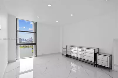 3675 N Country Club Dr #2008, Aventura, FL 33180 - Photo 37