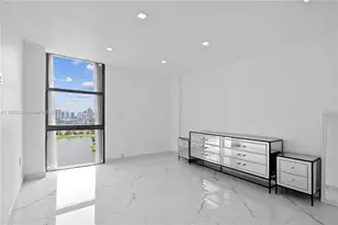 3675 N Country Club Dr, Aventura, FL 33180 - Photo 37