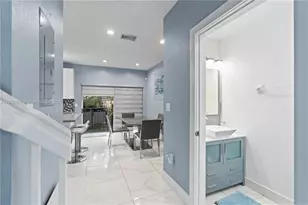 1621 SE 30th St, Homestead, FL 33035 - Photo 9