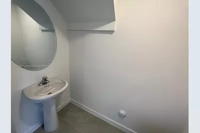 12958 NW 23rd Pl, Miami, FL 33167 - Photo 9