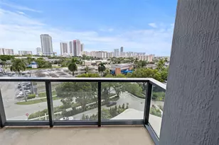 101 Diplomat Pkwy, Hallandale Beach, FL 33009 - Photo 9
