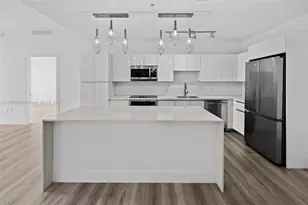 101 Diplomat Pkwy, Hallandale Beach, FL 33009 - Photo 11