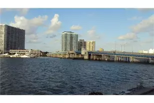 2016 Bay Dr, Miami Beach, FL 33141 - Photo 31