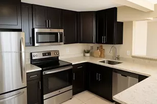 2016 Bay Dr, Miami Beach, FL 33141 - Photo 9