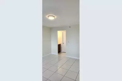 7601 Dickens Ave #303, Miami Beach, FL 33141 - Photo 29