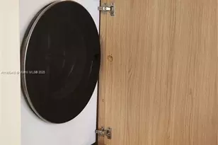 7601 Dickens Ave, Miami Beach, FL 33141 - Photo 27