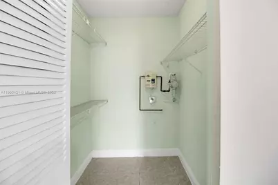 8160 Geneva Ct #314, Doral, FL 33166 - Photo 9