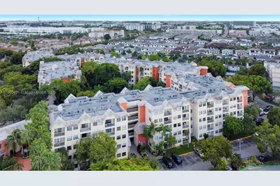 8160 Geneva Ct #314, Doral, FL 33166 - Photo 3