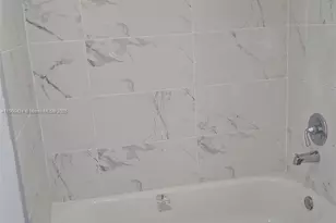 714 Executive Center Dr, West Palm Beach, FL 33401 - Photo 9