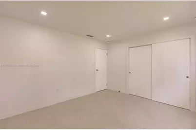 10760 NW 29th Mnr, Sunrise, FL 33322 - Photo 11