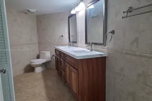 5880 Collins Ave, Miami Beach, FL 33140 - Photo 11