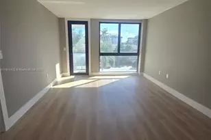 9800 W Bay Harbor Dr, Bay Harbor Islands, FL 33154 - Photo 11