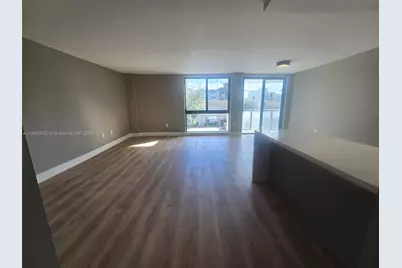 9800 W Bay Harbor Dr #305, Bay Harbor Islands, FL 33154 - Photo 1