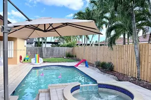 15234 SW 140th St, Miami, FL 33196 - Photo 1