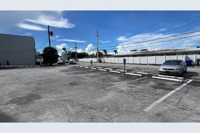 2727 E Oakland Park Blvd #300, Fort Lauderdale, FL 33306 - Photo 31