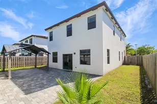 21016 NE 2nd Ct, Miami, FL 33179 - Photo 17
