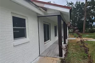 5902 Thonotosossa Rd, Plant City, FL 33565 - Photo 33