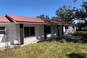 5902 Thonotosossa Rd, Plant City, FL 33565 - Photo 35