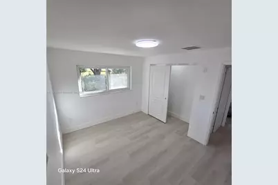 5902 Thonotosossa Rd, Plant City, FL 33565 - Photo 11