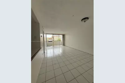 802 NW 87th Ave #319, Miami, FL 33172 - Photo 5