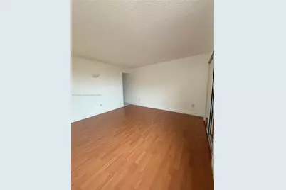 802 NW 87th Ave #319, Miami, FL 33172 - Photo 9