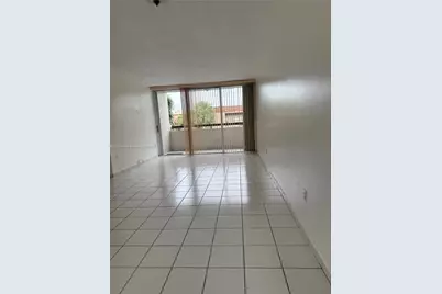 802 NW 87th Ave #319, Miami, FL 33172 - Photo 3