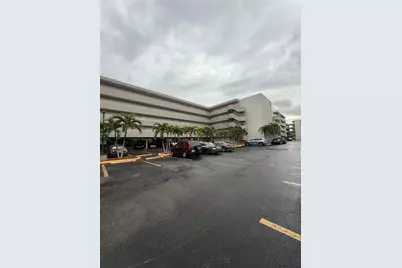 802 NW 87th Ave #319, Miami, FL 33172 - Photo 11