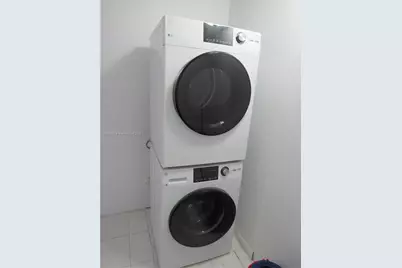 5490 W 21st Ct #308, Hialeah, FL 33016 - Photo 7