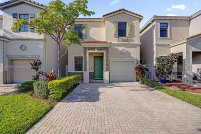 650 NE 193rd Ter, Miami, FL 33179 - Photo 1