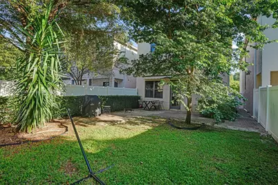 650 NE 193rd Ter, Miami, FL 33179 - Photo 25