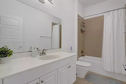 650 NE 193rd Ter, Miami, FL 33179 - Photo 21