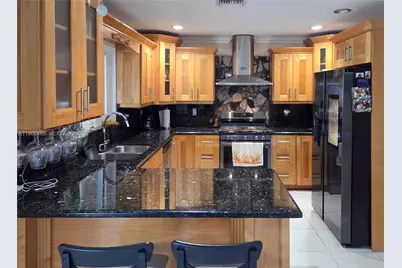 13431 NW 5th Pl, Plantation, FL 33325 - Photo 7