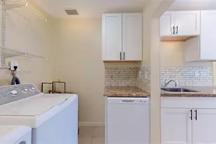 830 NW 3rd St, Florida City, FL 33034 - Photo 15