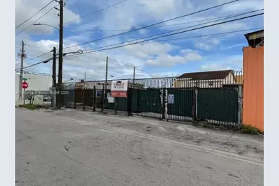 2484 NW 21st Ter, Miami, FL 33142 - Photo 3