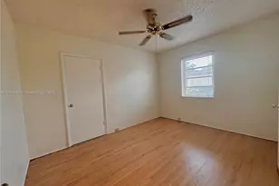 233 NW 45th Ave, Miami, FL 33126 - Photo 7