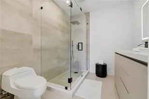 1720 SW 12th St, Miami, FL 33135 - Photo 25