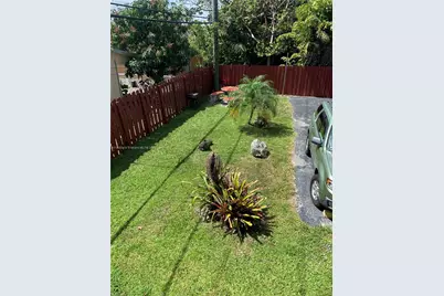 2420 Johnson St #303, Hollywood, FL 33020 - Photo 7