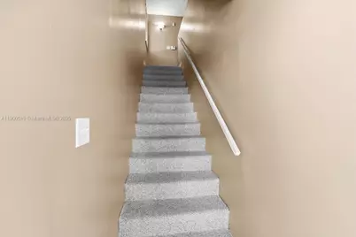 3047 N Oakland Forest Dr #204, Oakland Park, FL 33309 - Photo 7