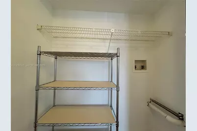 6005 Del Lago Cir #210, Sunrise, FL 33313 - Photo 9