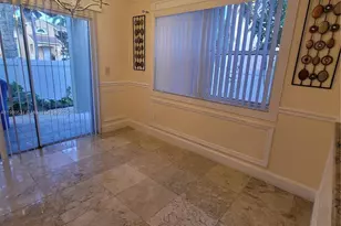 12060 NW 13th St, Pembroke Pines, FL 33026 - Photo 7