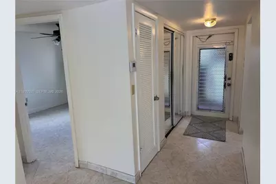 8465 Sunrise Lakes Blvd #212, Sunrise, FL 33322 - Photo 5