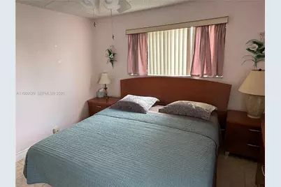 8465 Sunrise Lakes Blvd #212, Sunrise, FL 33322 - Photo 19