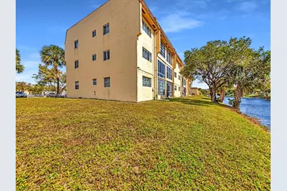 8465 Sunrise Lakes Blvd #212, Sunrise, FL 33322 - Photo 55