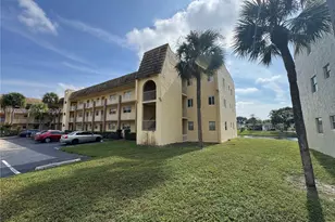 8465 Sunrise Lakes Blvd, Sunrise, FL 33322 - Photo 61