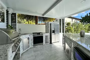 8521 NW 162nd St, Miami Lakes, FL 33016 - Photo 39