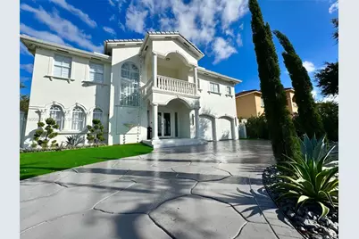 8521 NW 162nd St, Miami Lakes, FL 33016 - Photo 3