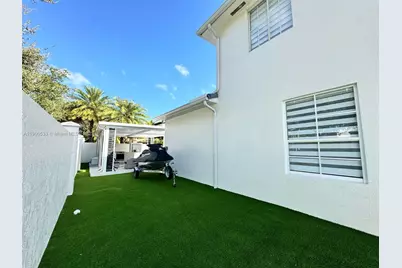 8521 NW 162nd St, Miami Lakes, FL 33016 - Photo 53